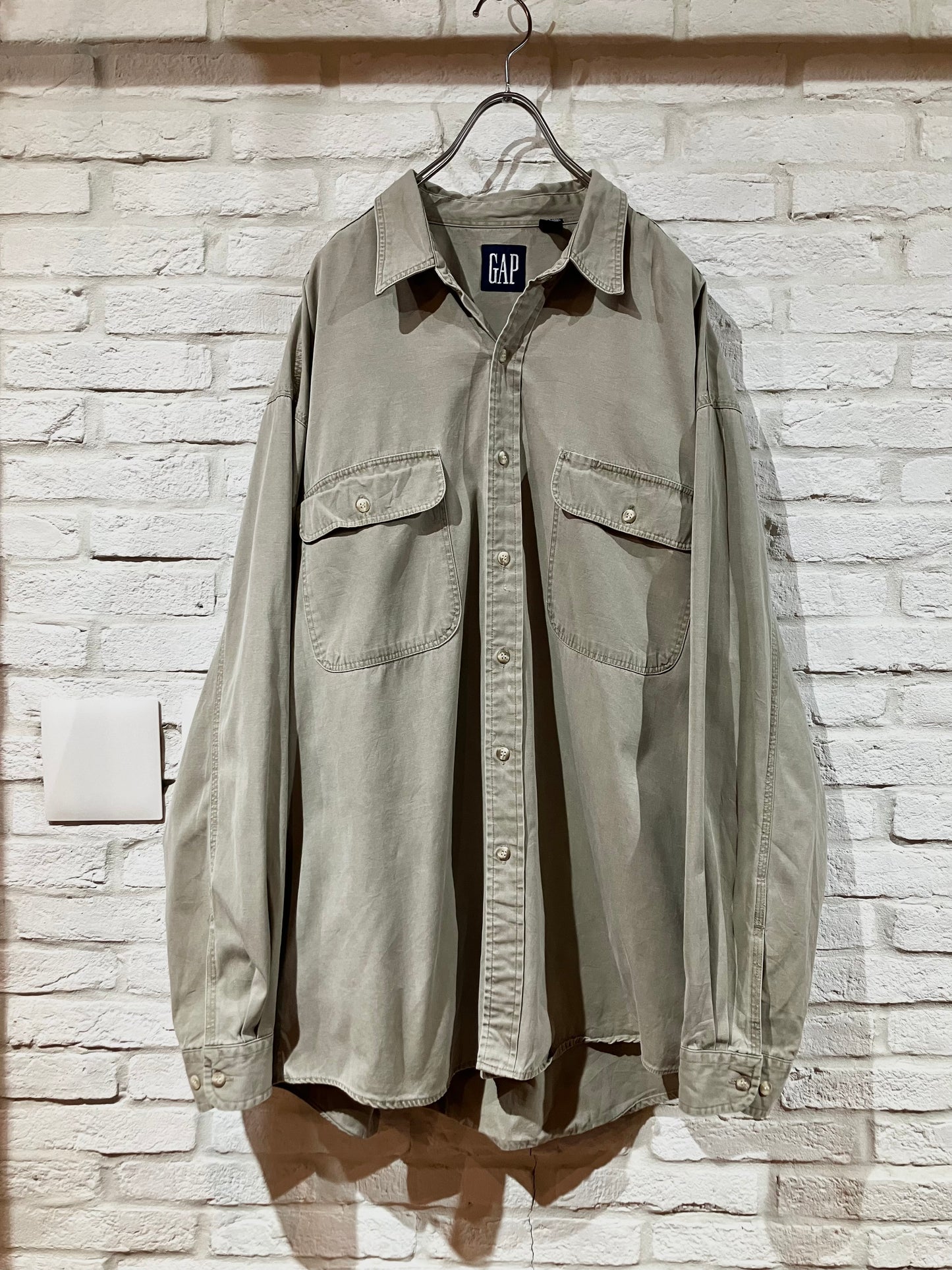 "GAP" Old Design Shirt