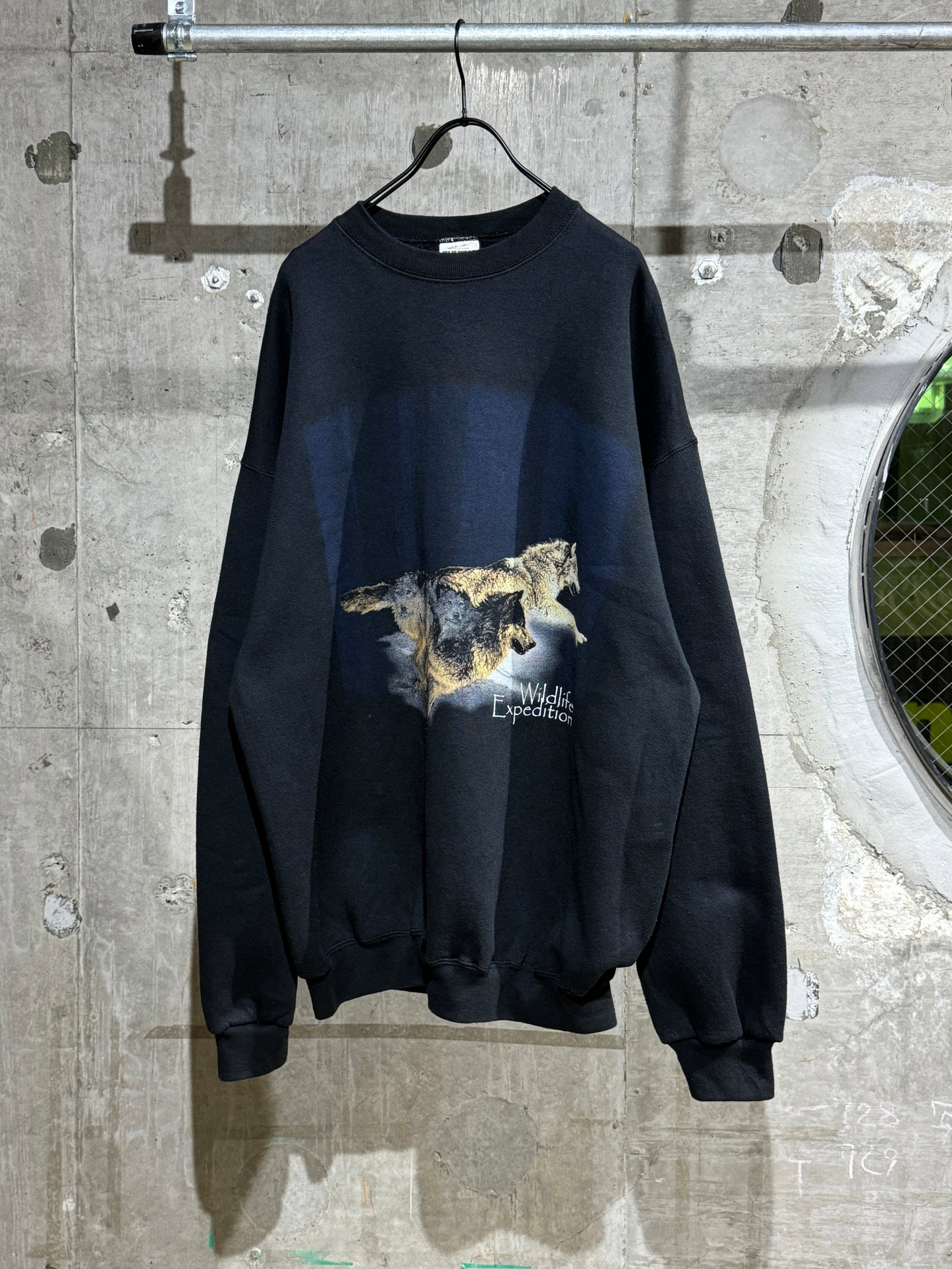 vintage Wolf's Print Sweatshirt