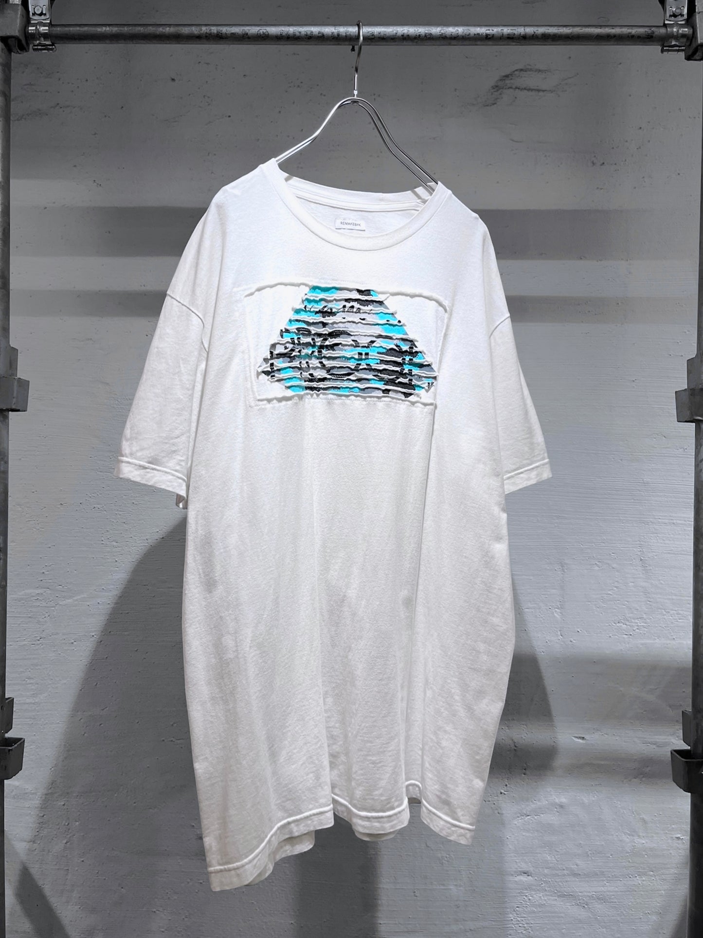 REMAKEBYK CUT OUT TEE