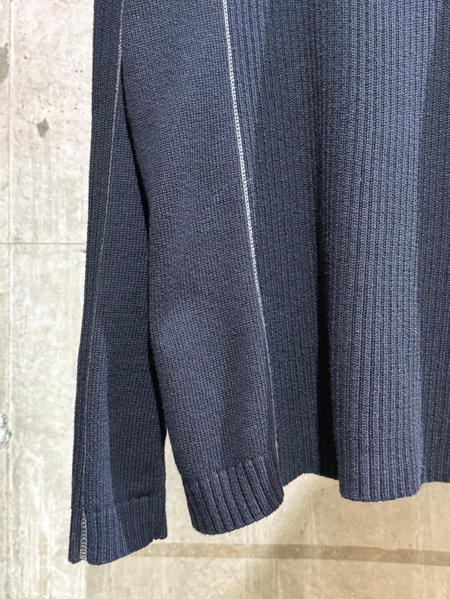 00s Axess Stitch Design Sweater