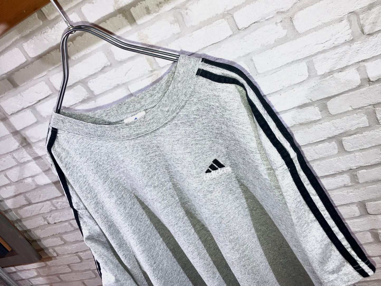 "adidas" Old Design Tee
