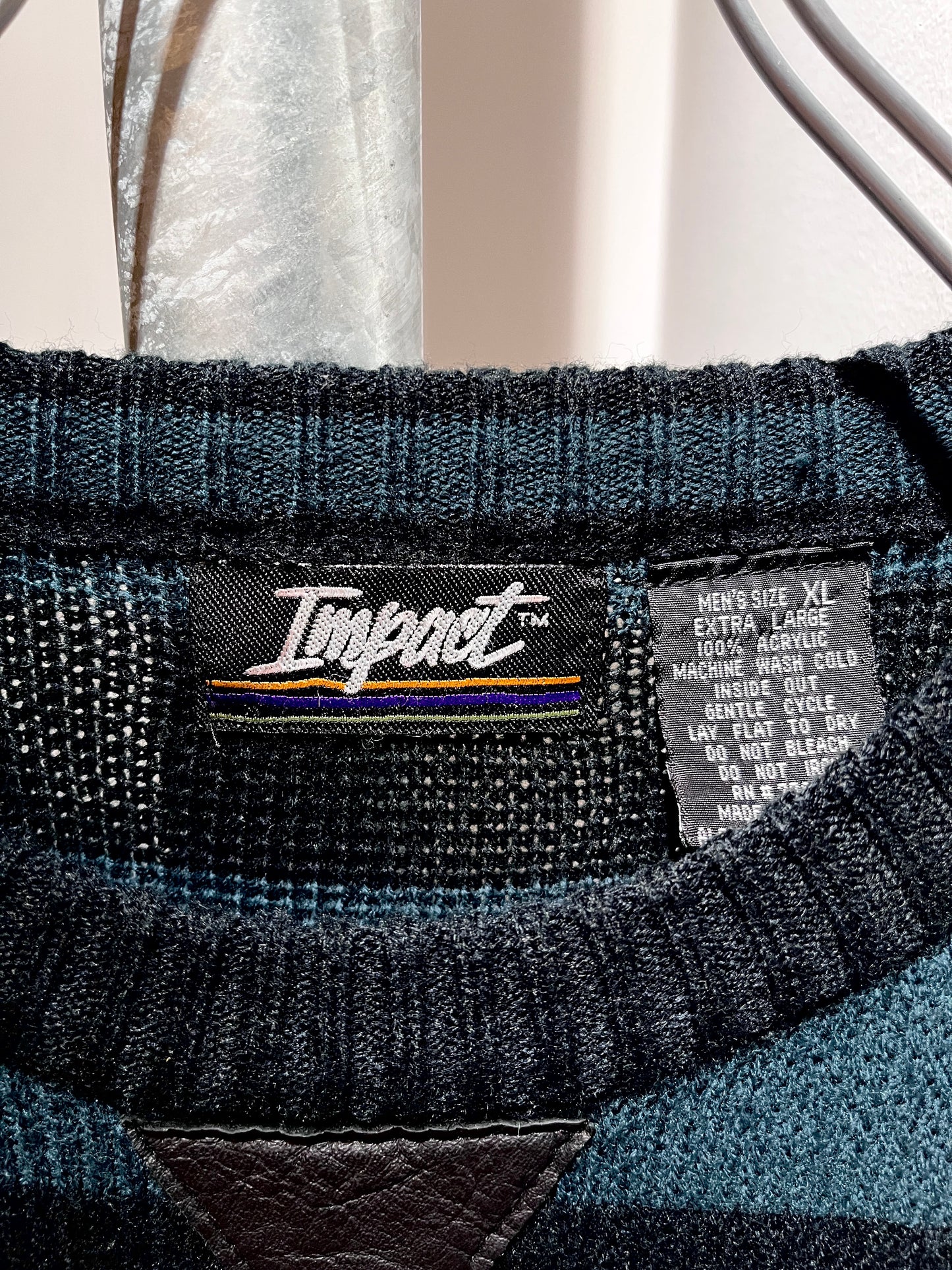Mulch border leather patch sweater