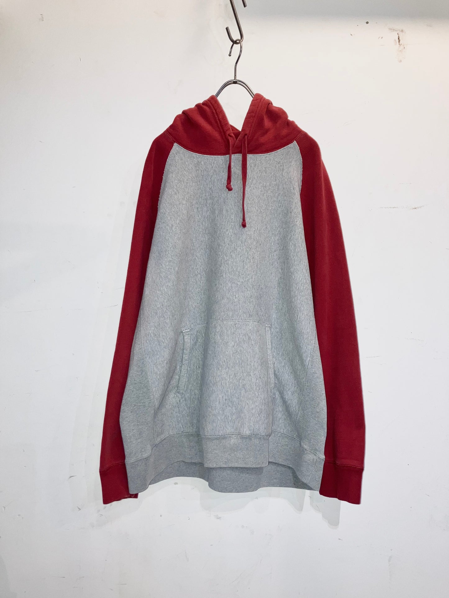 "GAP" Old RW Type Design Hoodie