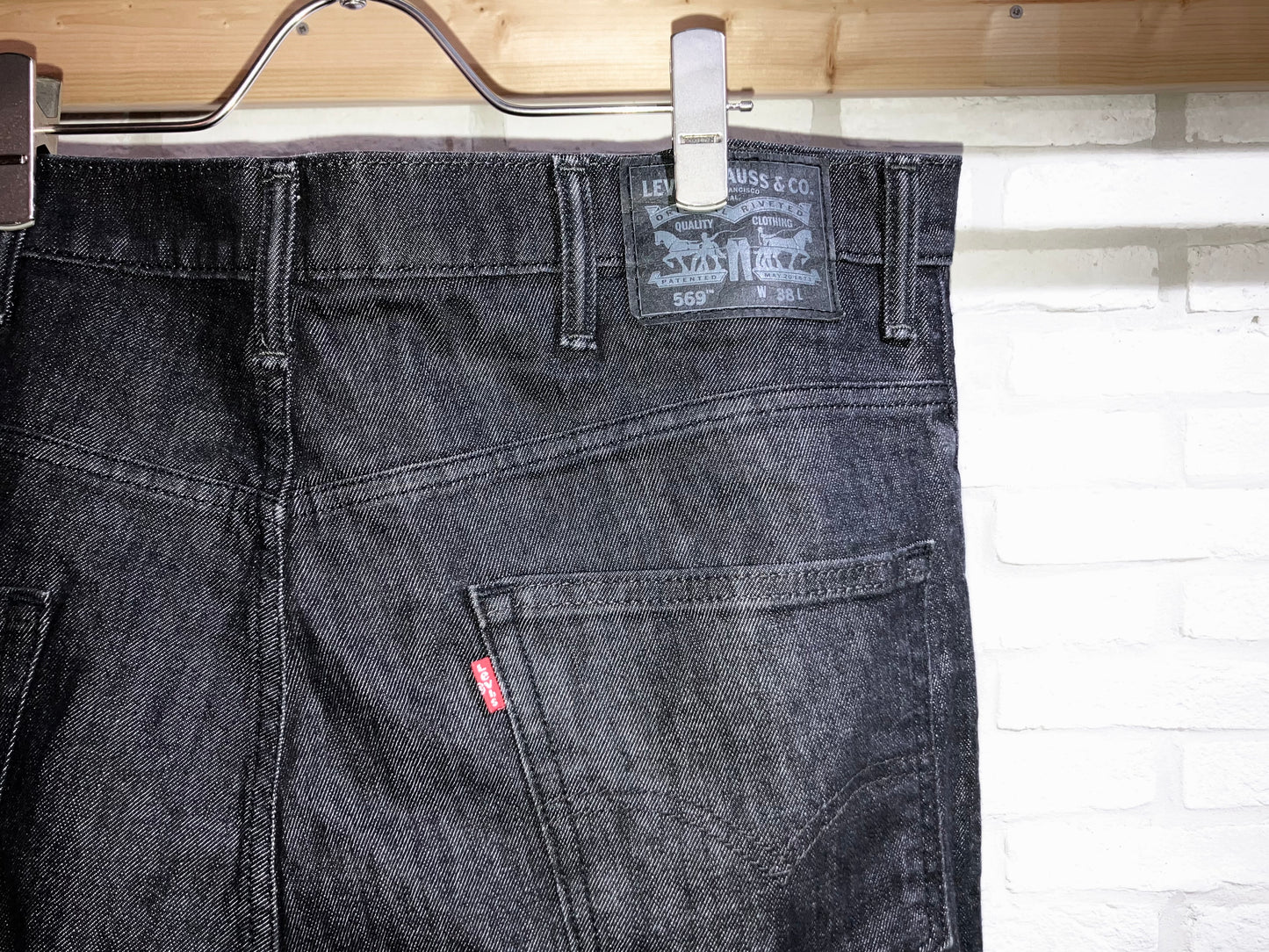 "Levi's" 10s Black Denim Wide Shorts