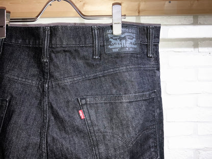 "Levi's" 10s Black Denim Wide Shorts