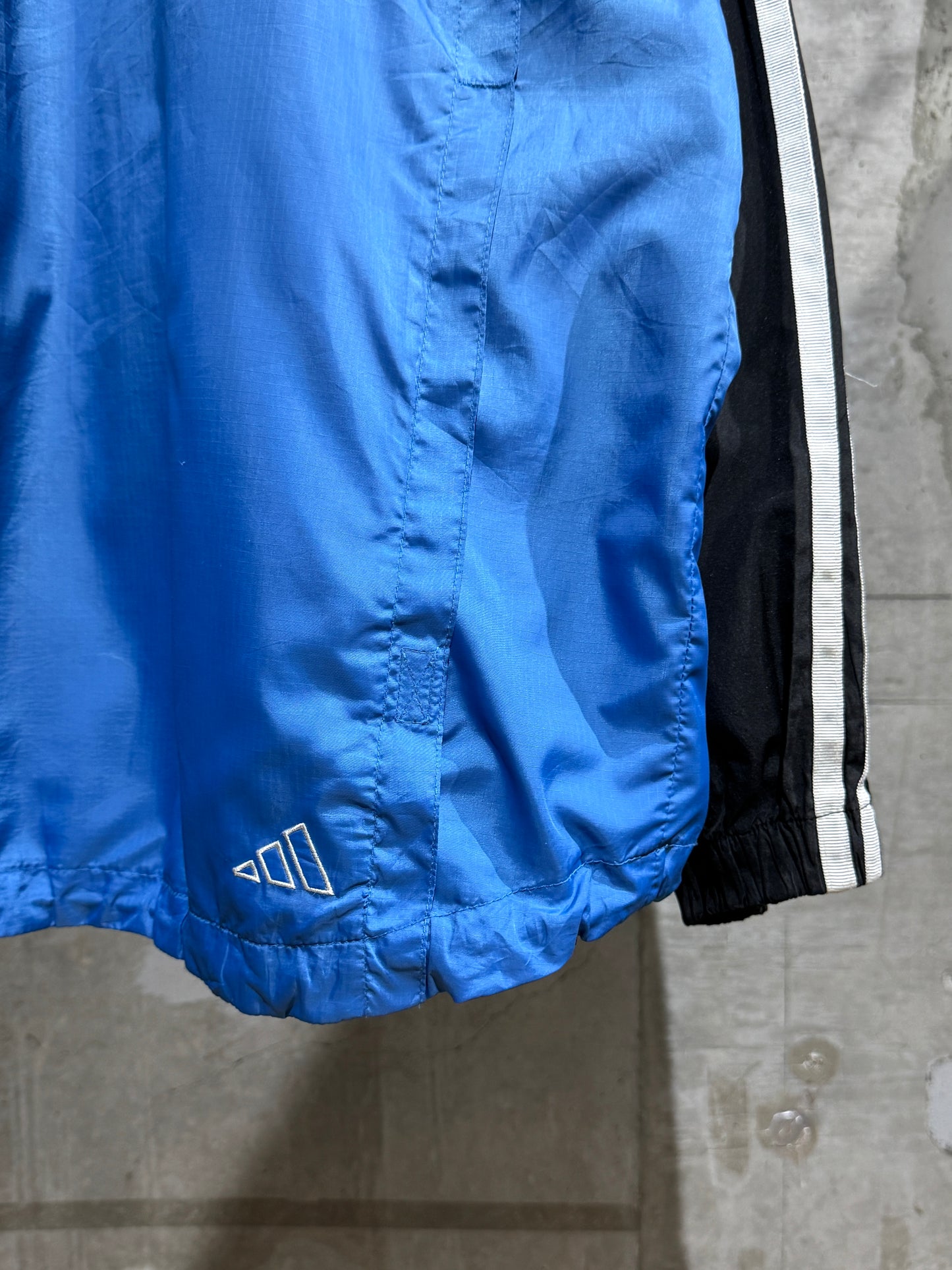 90's Vintage Adidas Lightweight Nylon Jacket