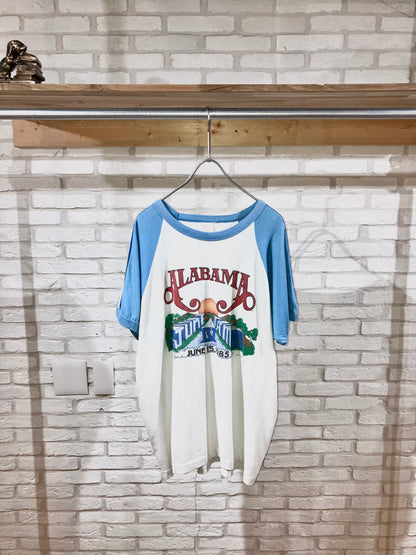 Vintage Printed Raglan Tee