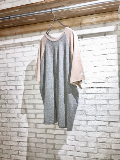 00s Raglan Tee