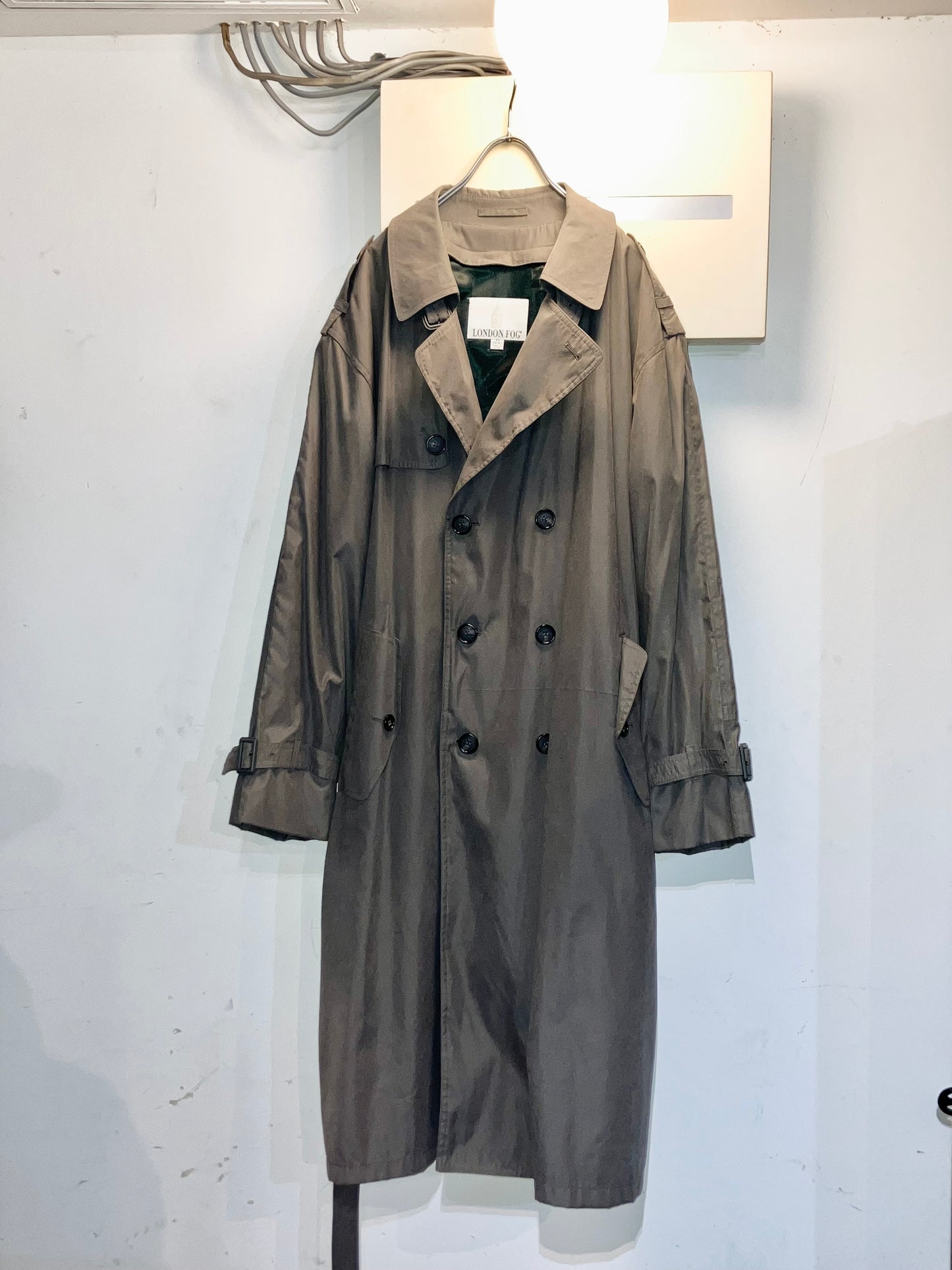 "LONDON FOG" Old Design Smooth Trench Coat
