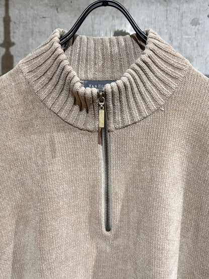 Van HeusenHalf-zip Sweater