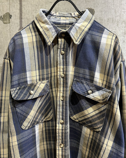 Vintage FIELDMASTER Plaid Heavy Flannel Shirt