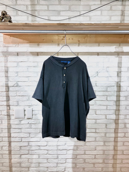 "TOWNCRAFT" Old Henley Neck Tee