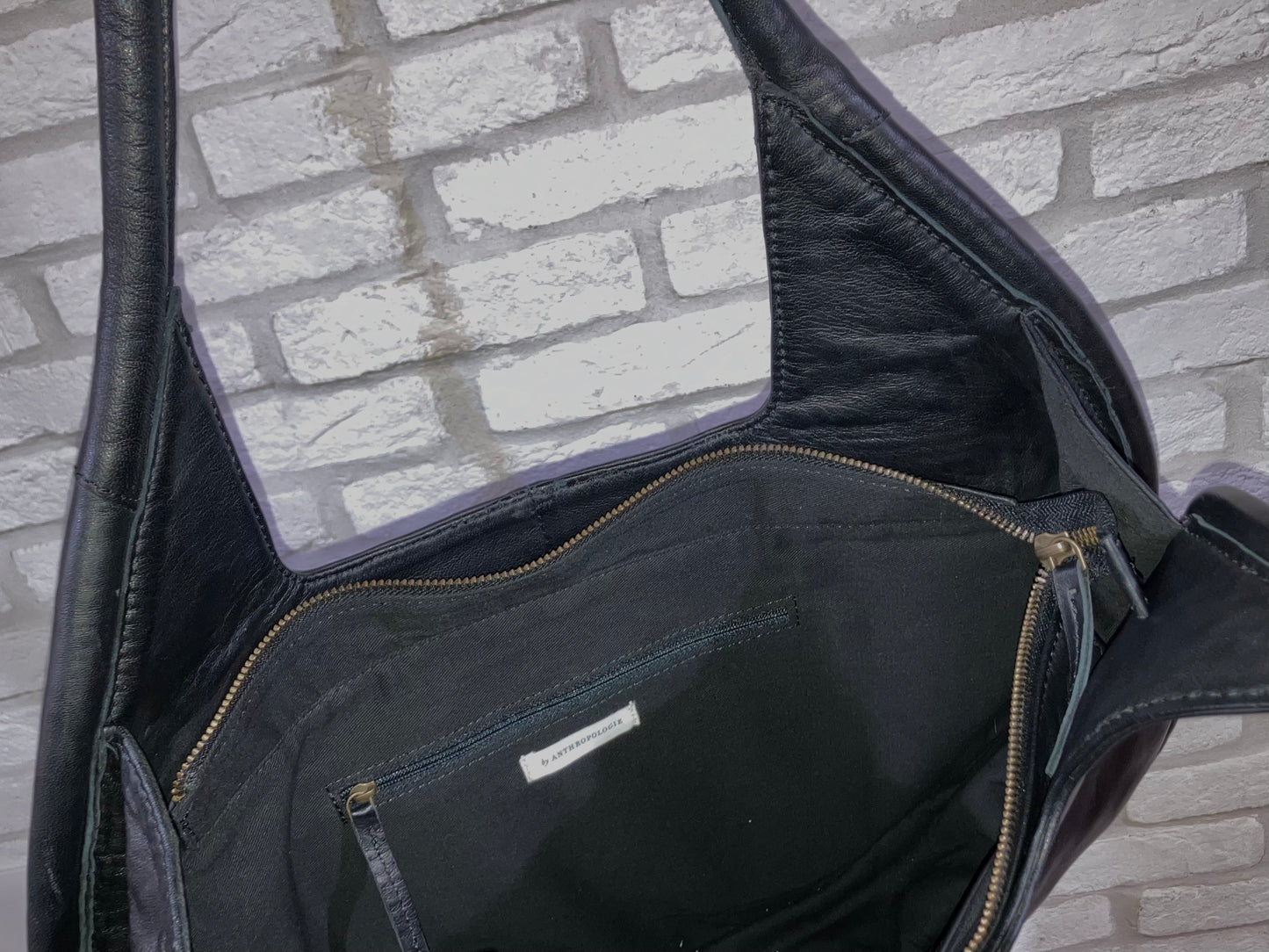 10s Design Leather Bag