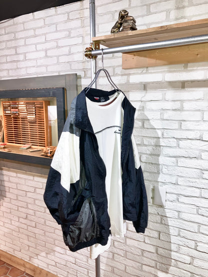 Old Design Nylon JKT