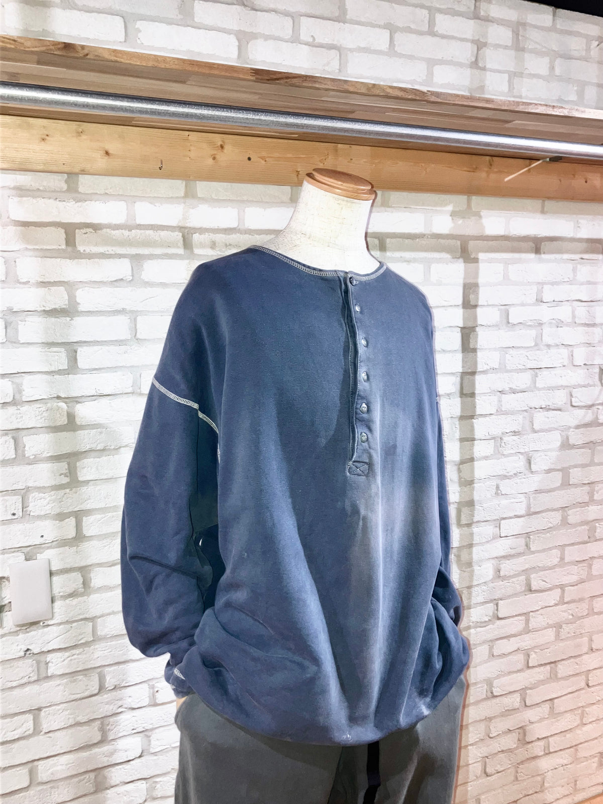 Old Henley Neck Sweat