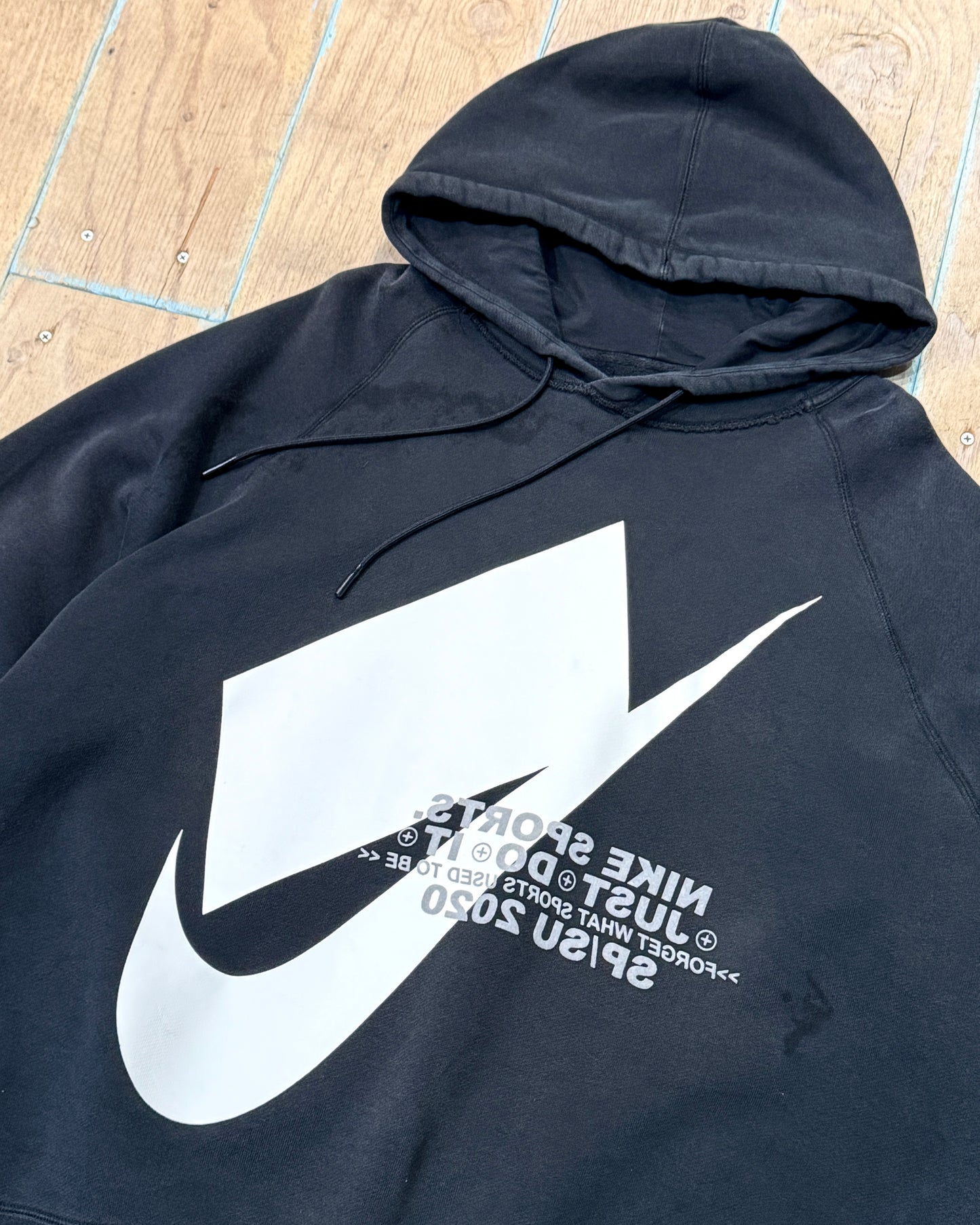 Nike Inversion Graphic Hoodie