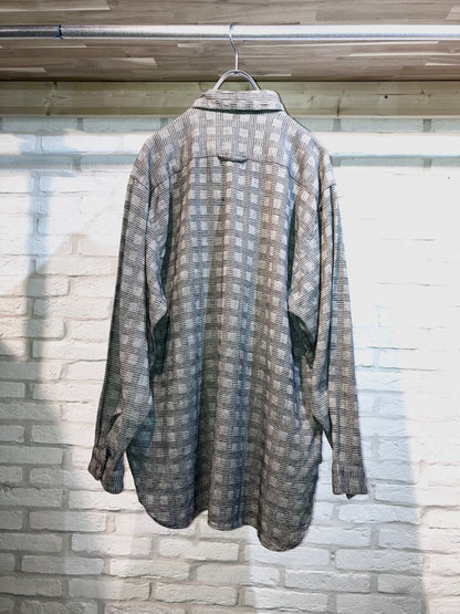 Old Detachable Callor Design Shirt