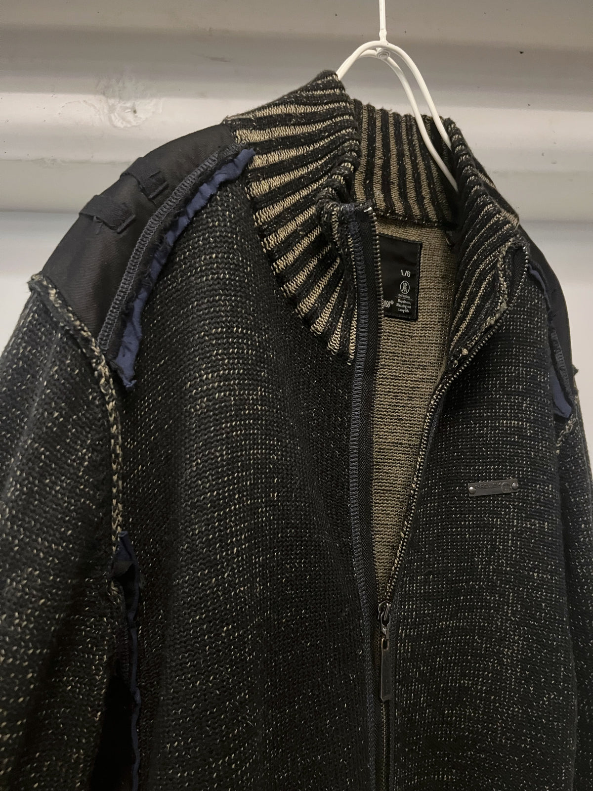 00s Stand Collar Zip-up Knit