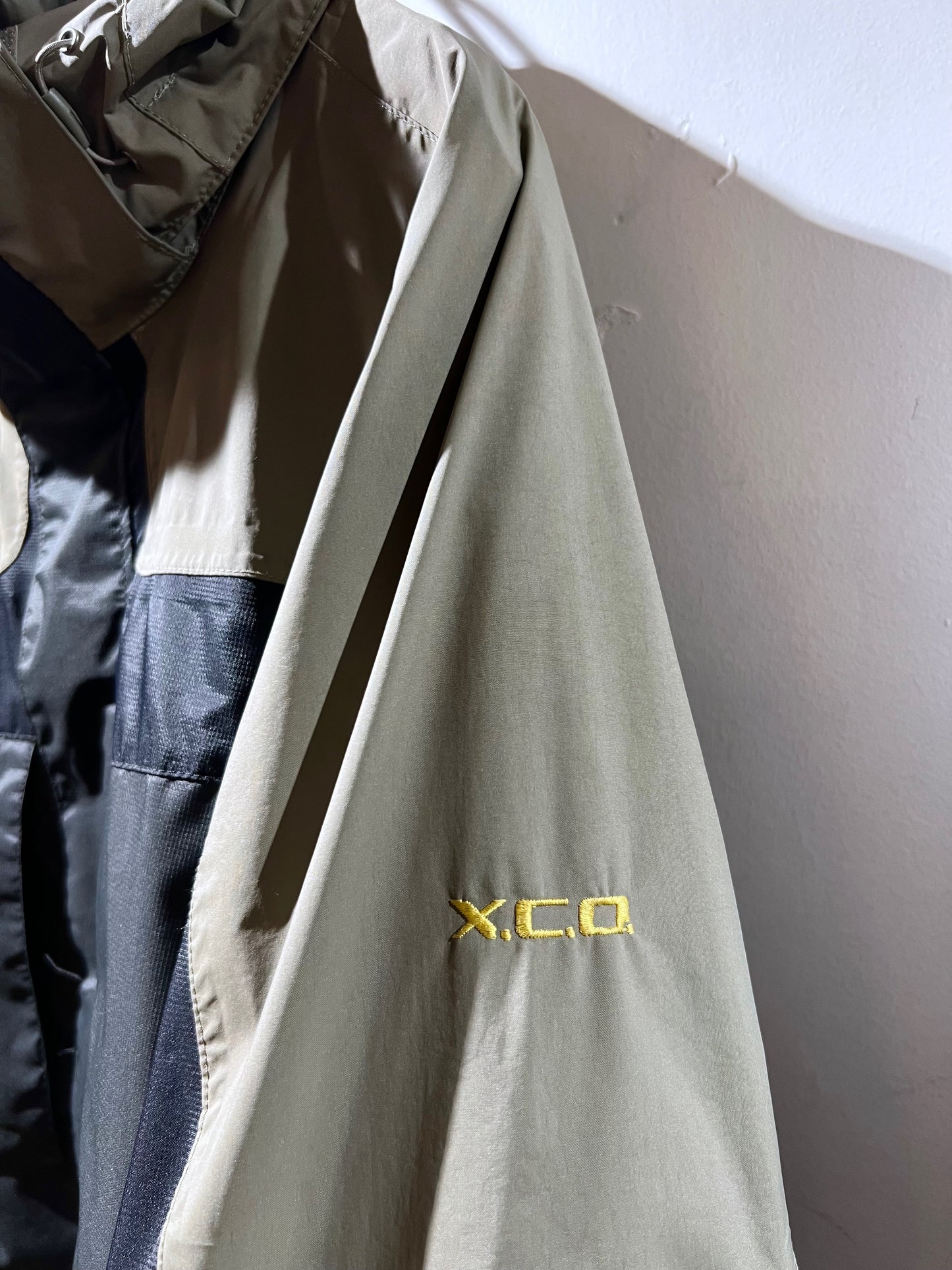 Columbia X.C.O. Stom Dry Nylon Jacket