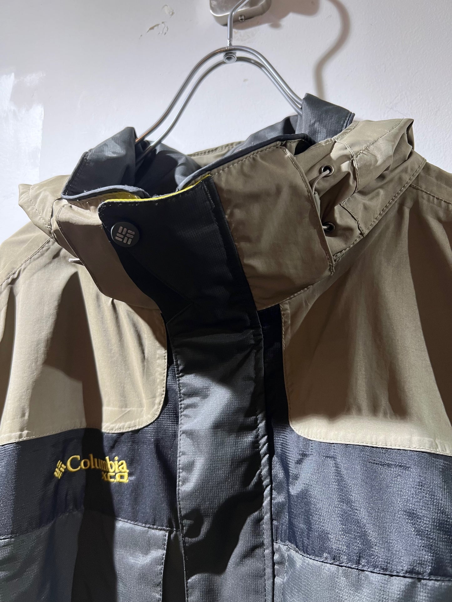 Columbia X.C.O. Stom Dry Nylon Jacket