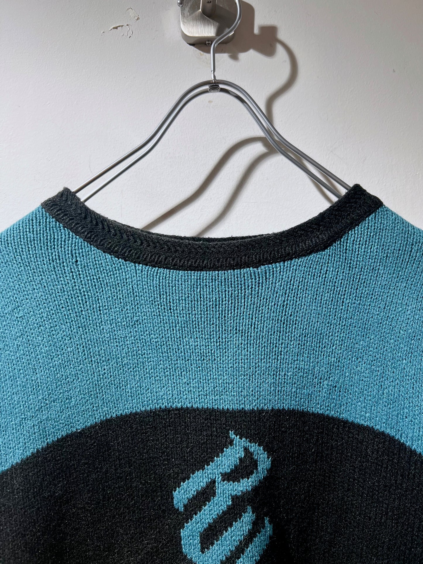 Old Rocawear Riversible Sweater