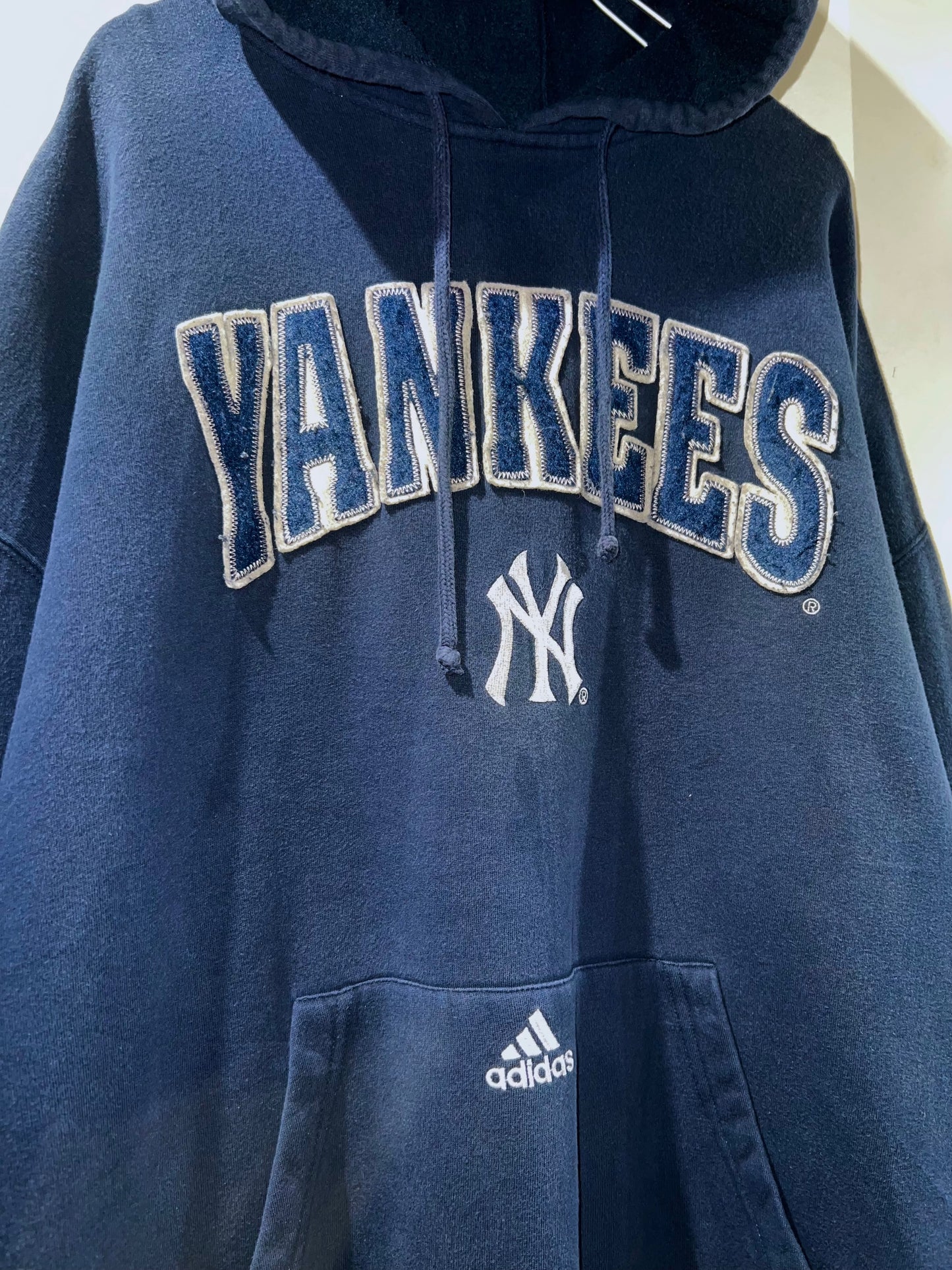 00's Adidas × Yankees Hoodie
