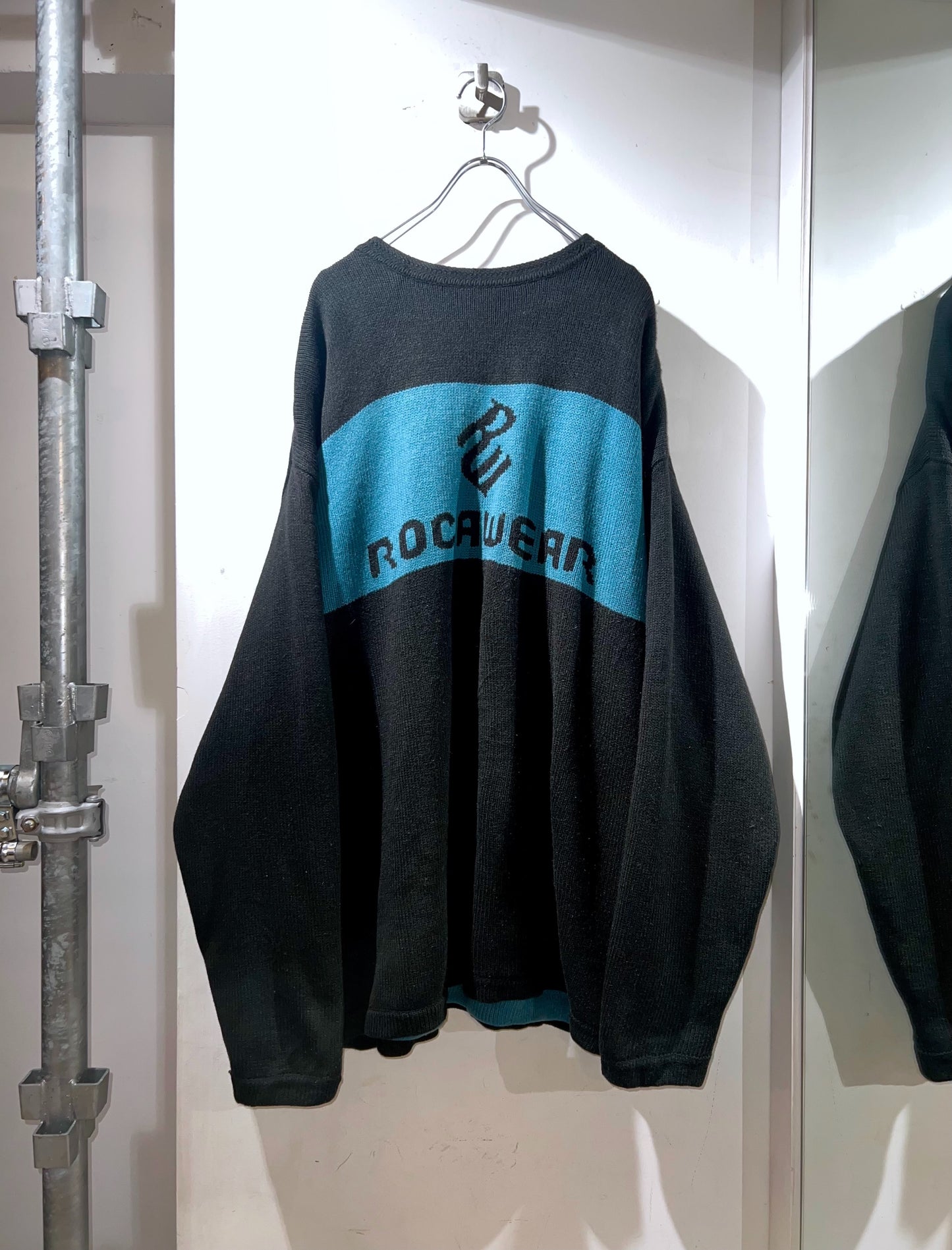 Old Rocawear Riversible Sweater