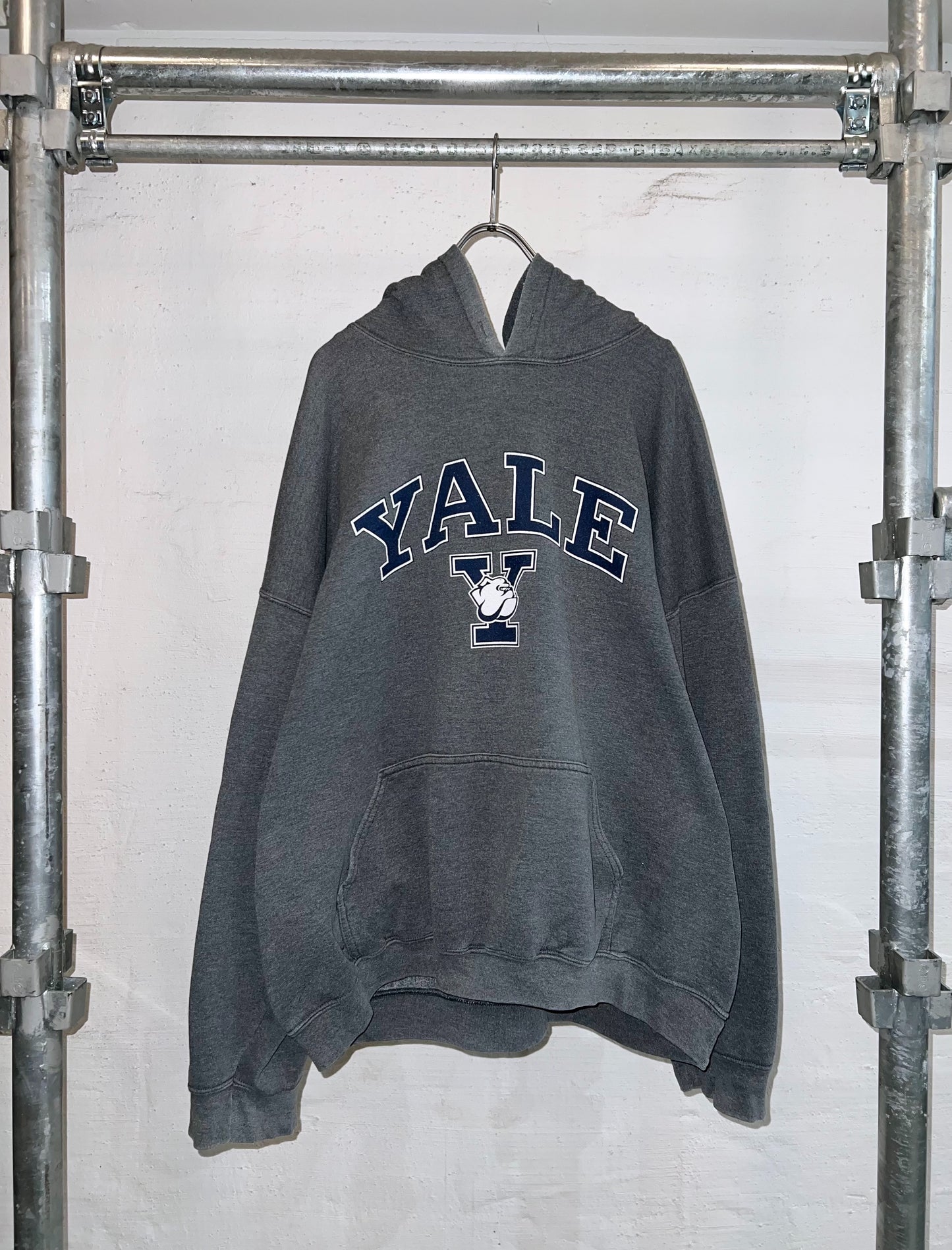 00s vintage Charcoal Yale Printed Hoodie