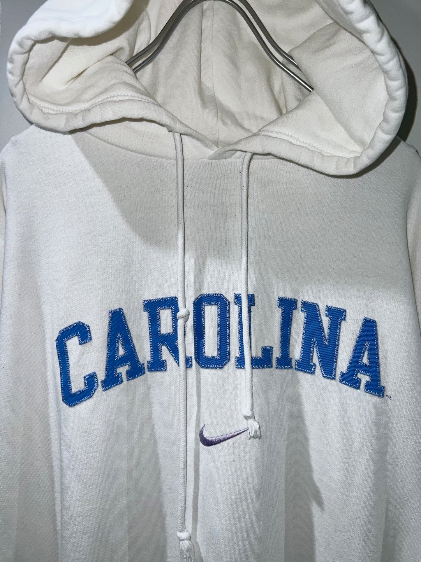90's NIKE CAROLINA Embroidered Hoodie
