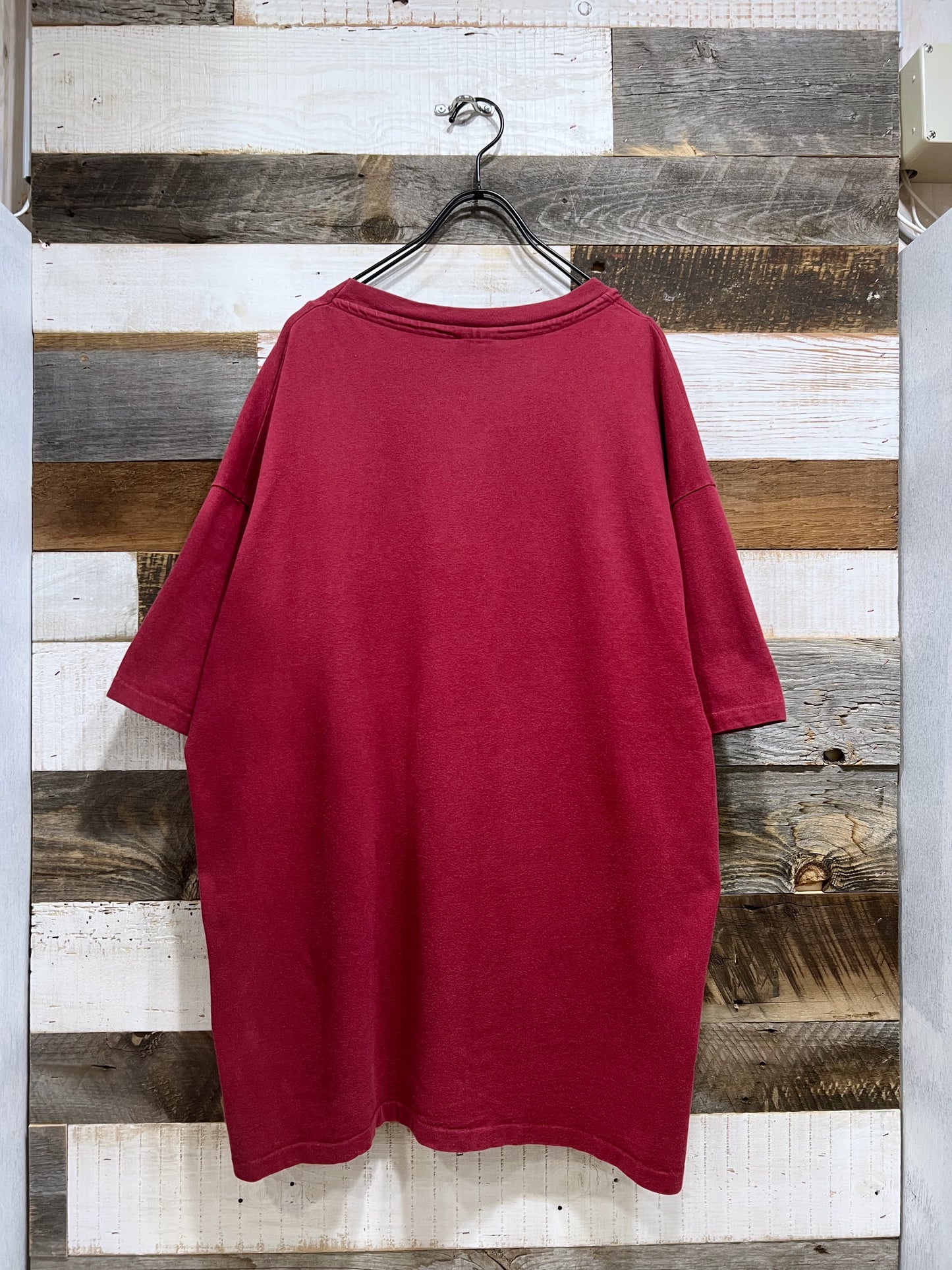 PLAY TEE