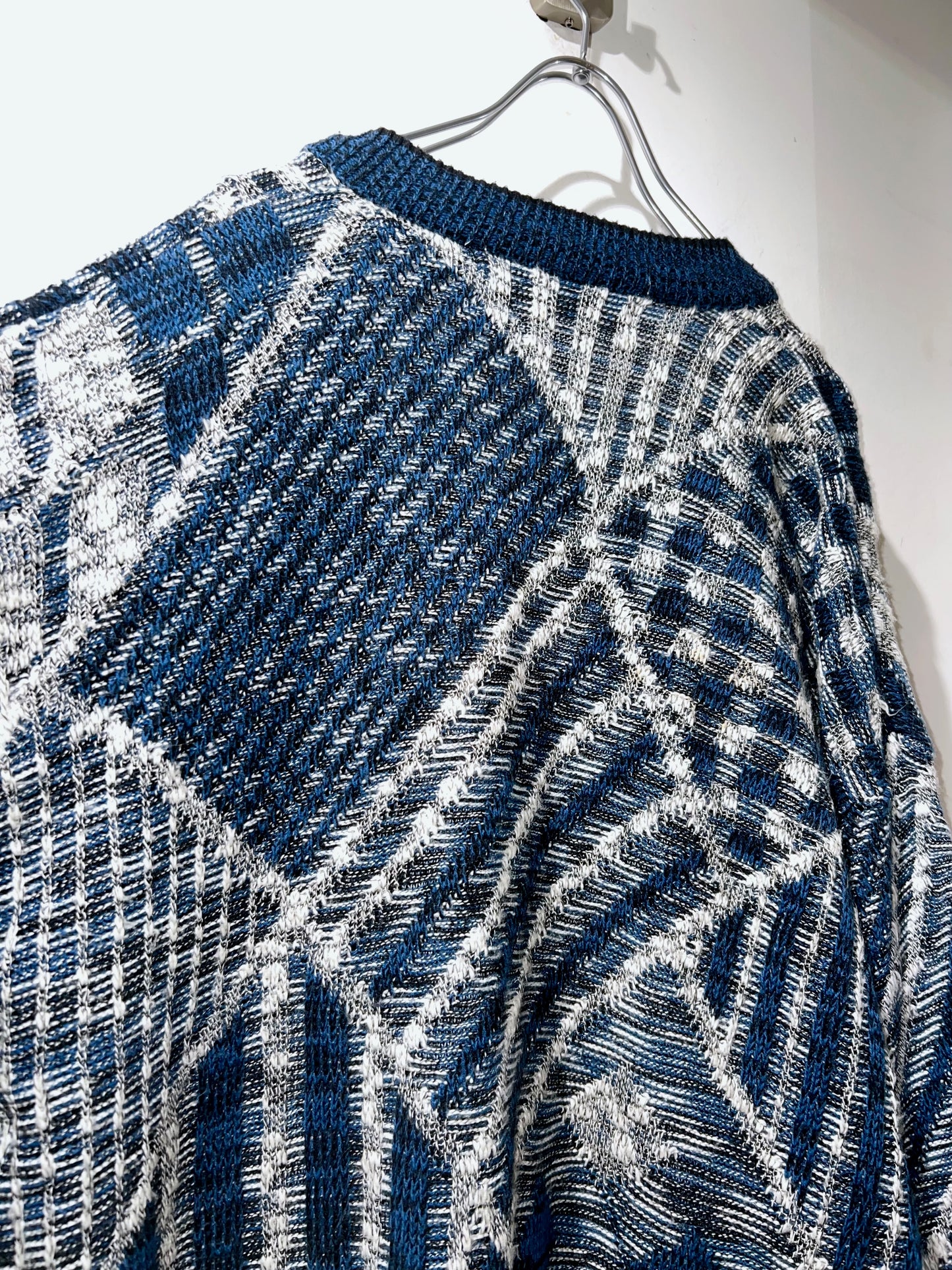 Vintage Patterned Knit Cardigan