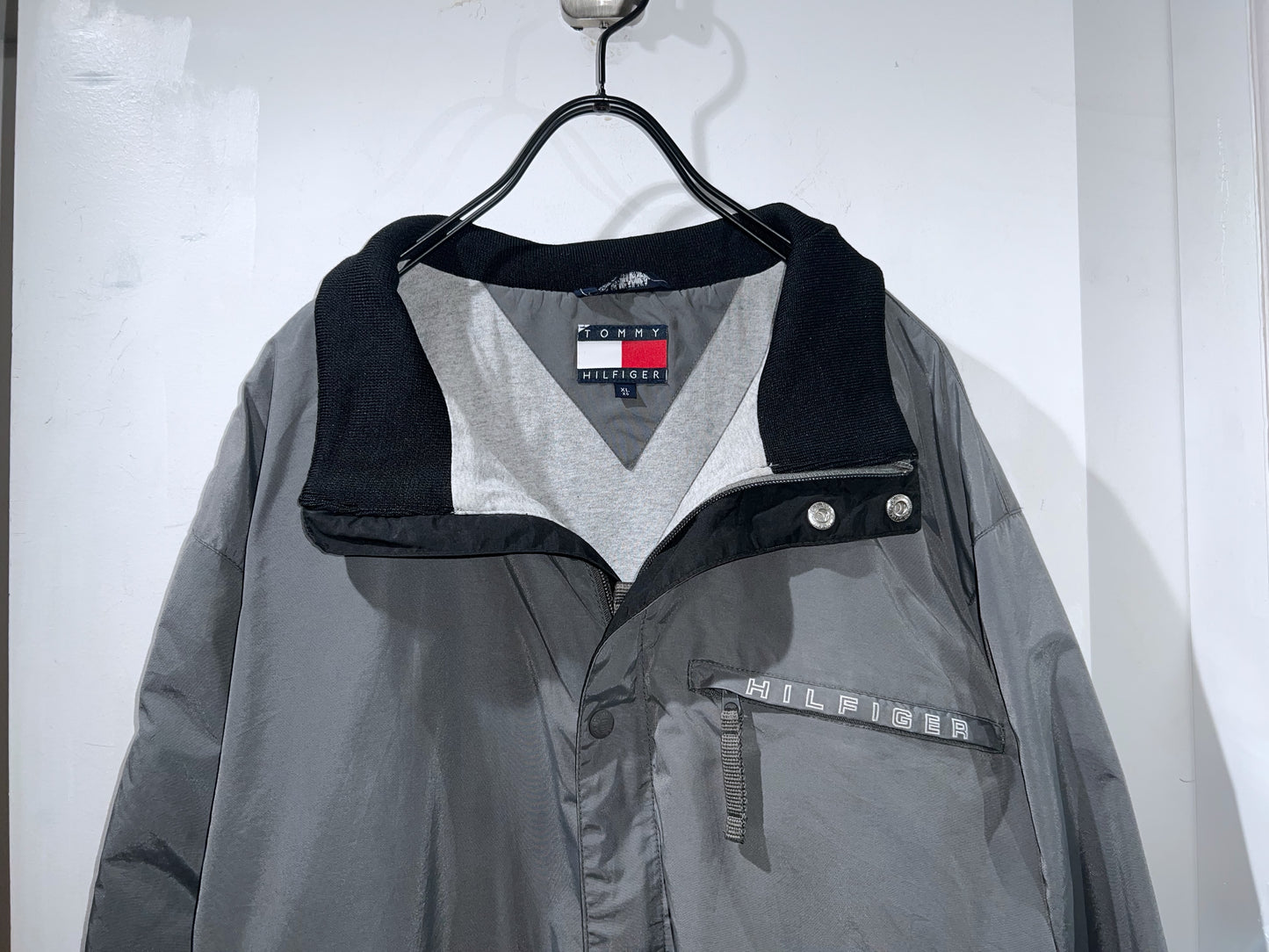 90's TOMMY HILFIGER Design Nylon Jacket