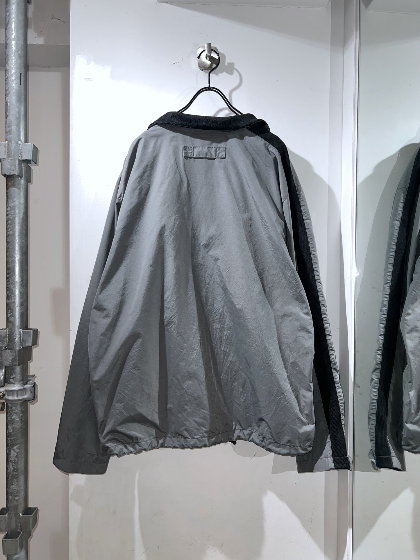 90's TOMMY HILFIGER Design Nylon Jacket