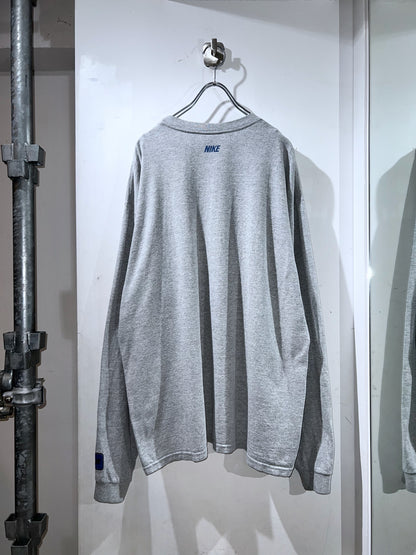 00's Nike L/S Tee