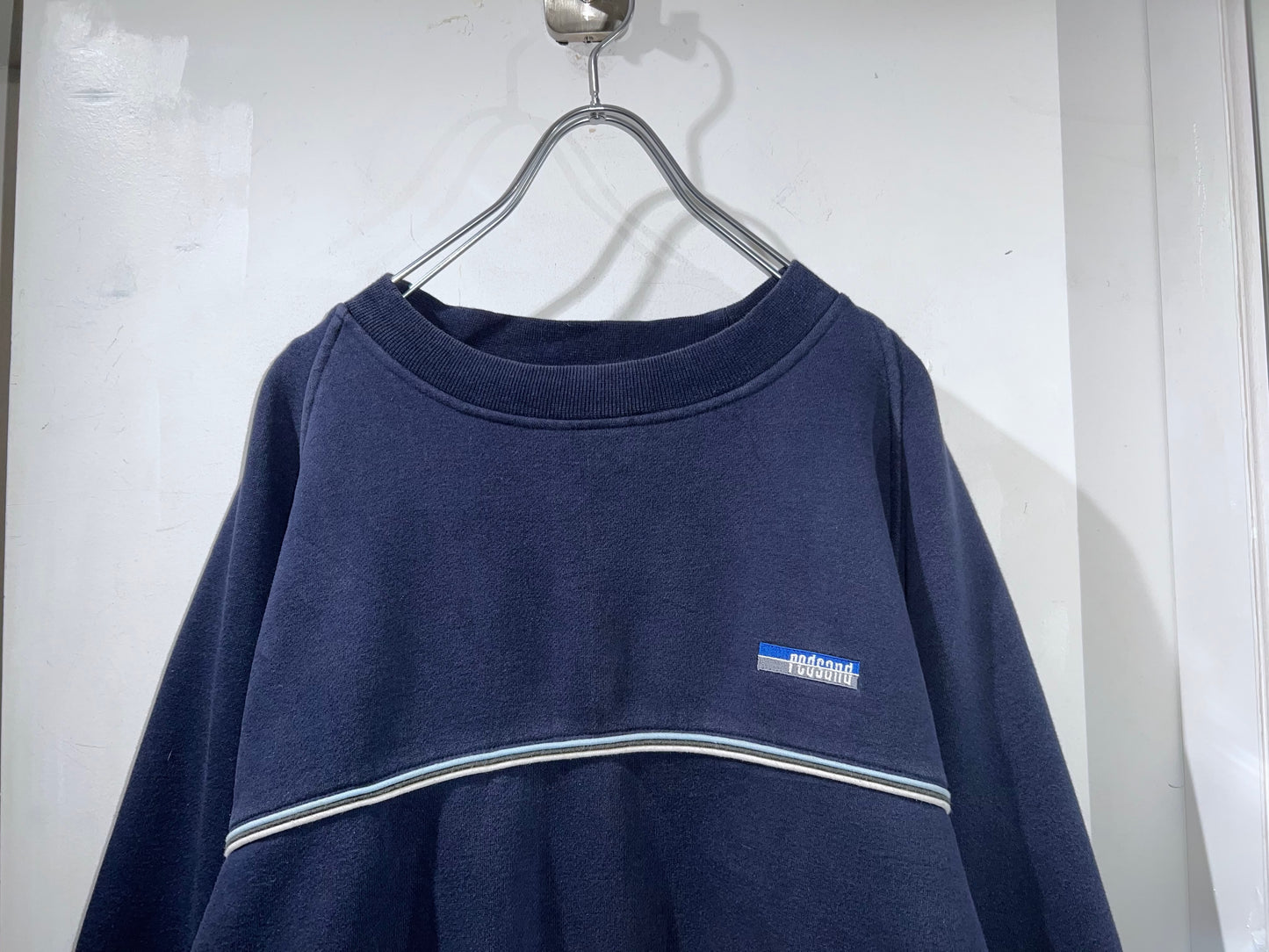 00's Redsand Piping Design Sweatshirt