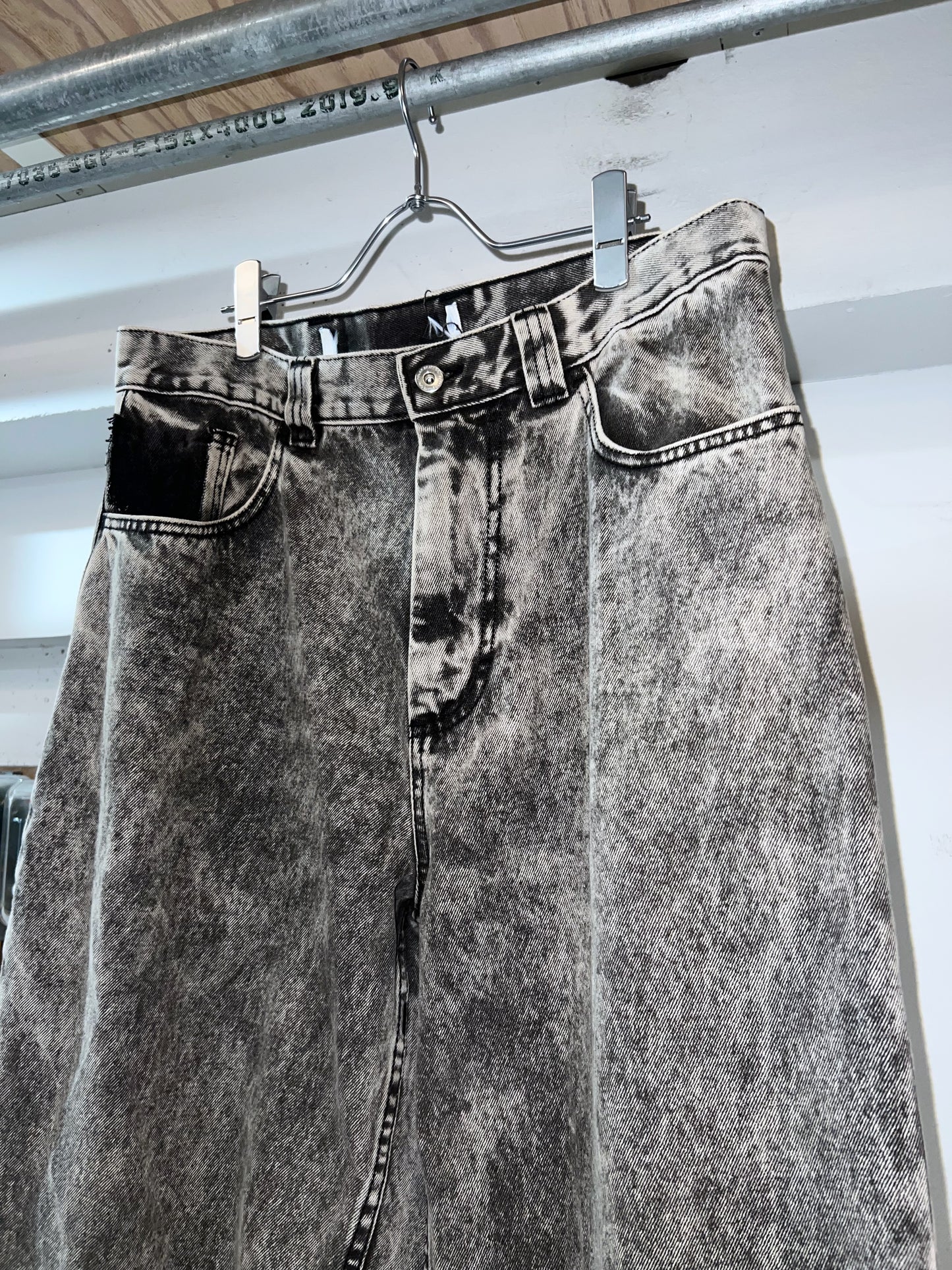 Acid Wash Semi-baggy Denim Pants
