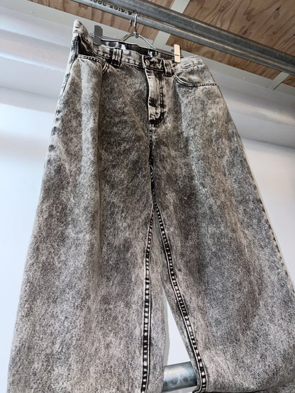 Acid Wash Semi-baggy Denim Pants