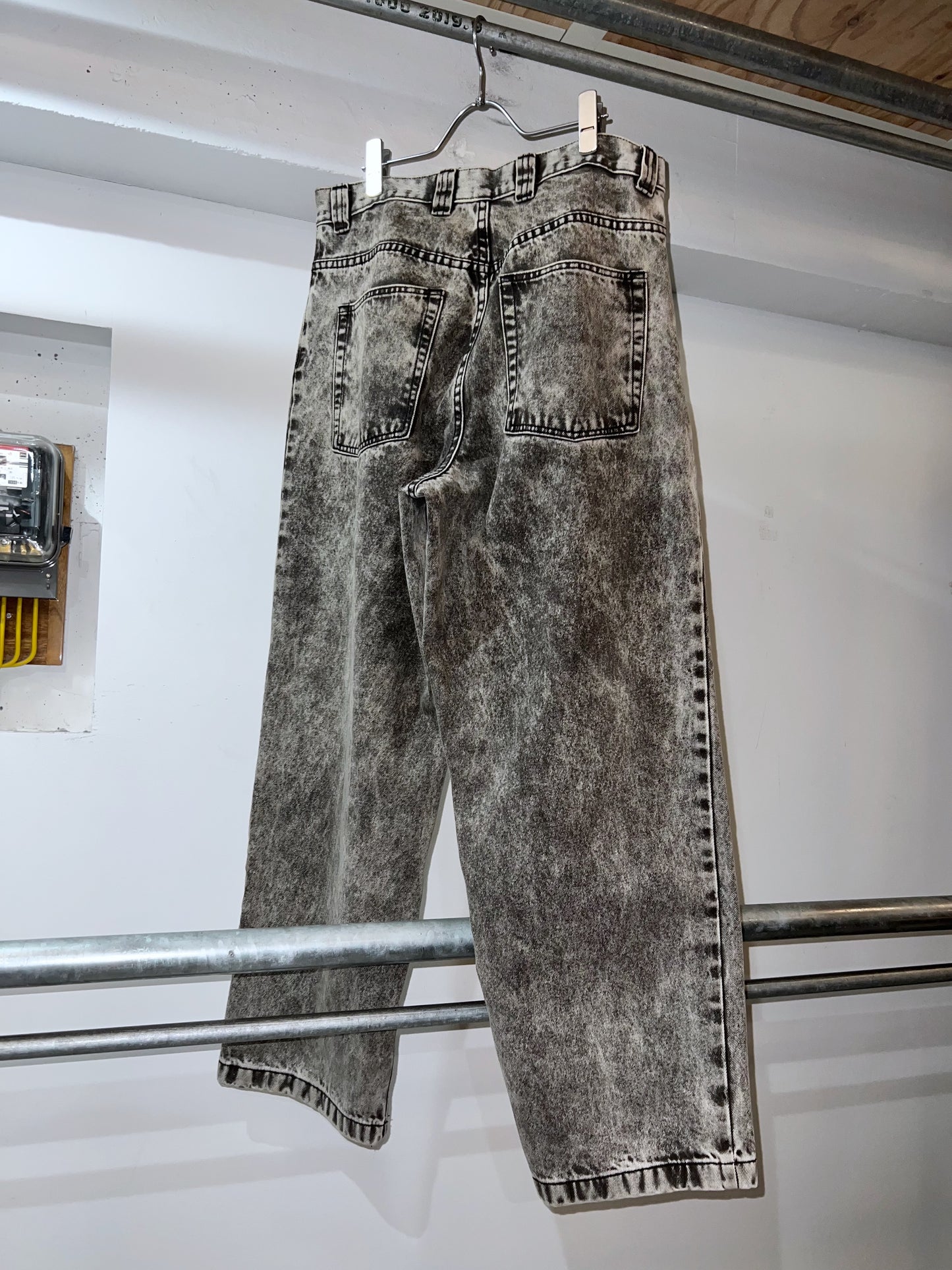 Acid Wash Semi-baggy Denim Pants