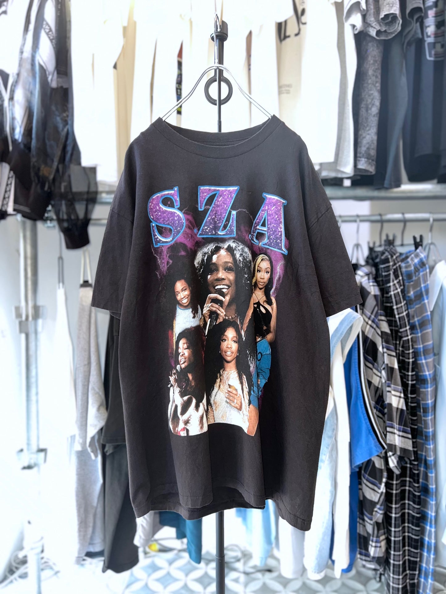 SZA Tee