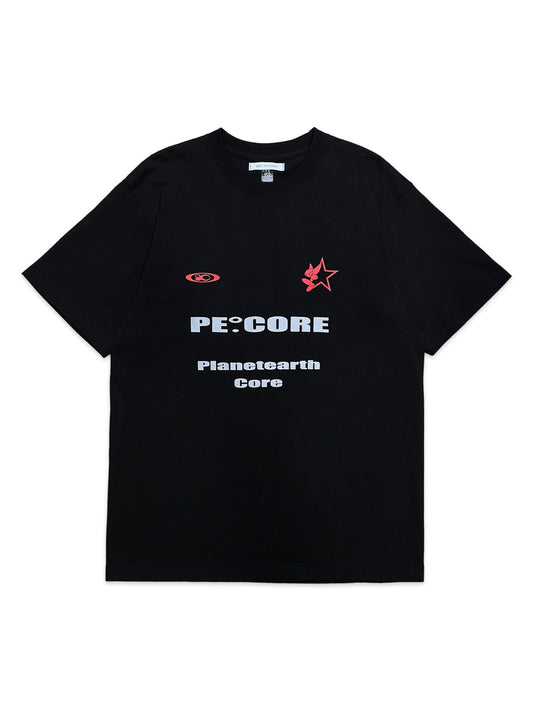 PE.°CORE DISTRESSED LOGO TEE
