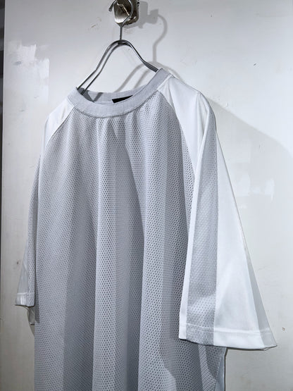 Delf. Club Raglan Tee