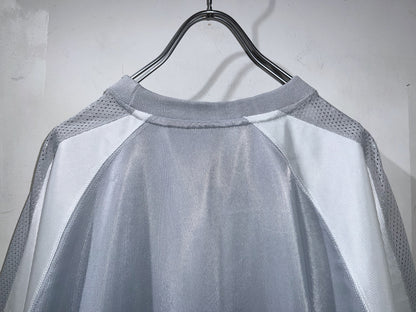 Delf. Club Raglan Tee
