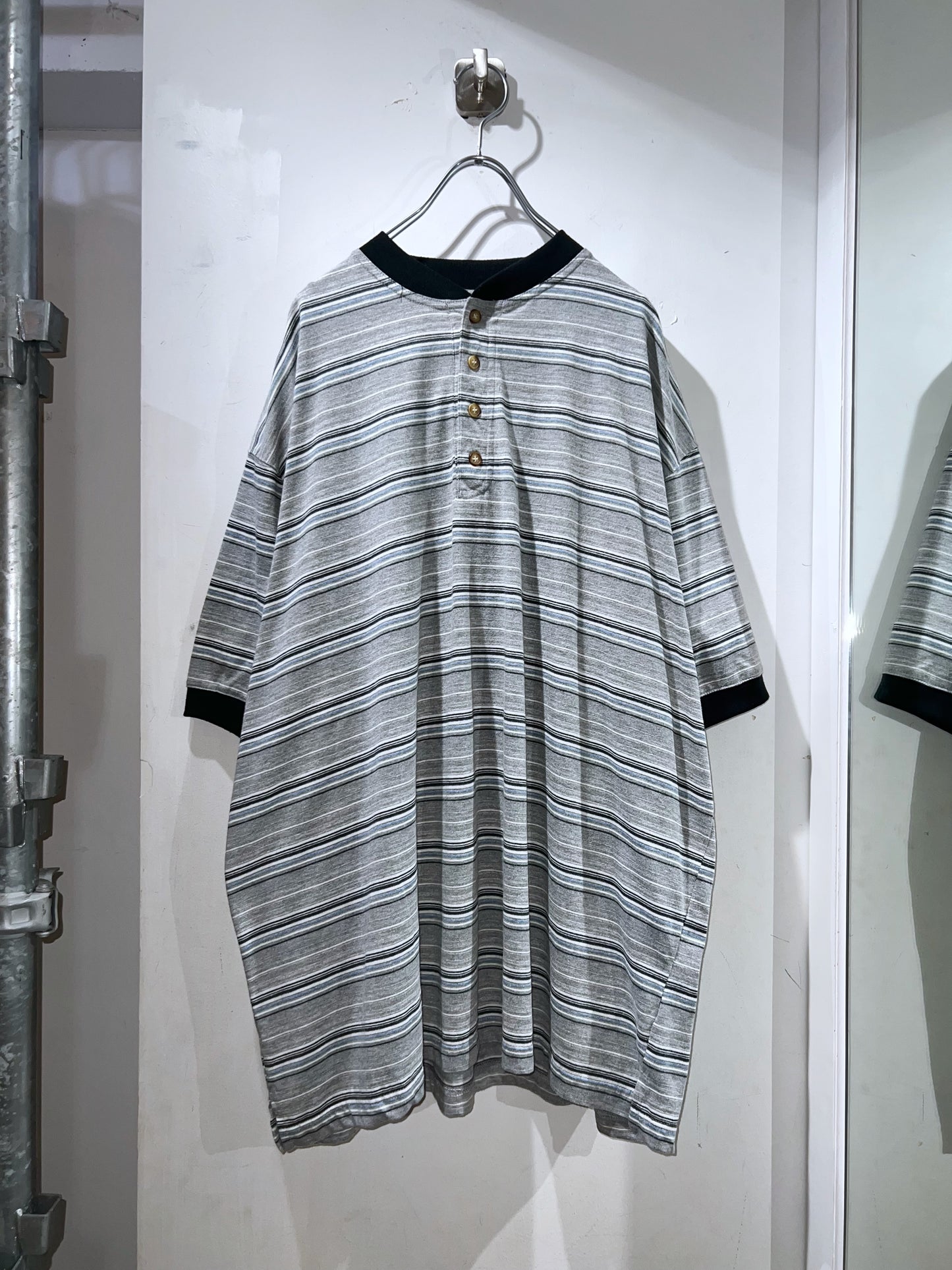 00s Oversized Henley-neck Striped Tee
