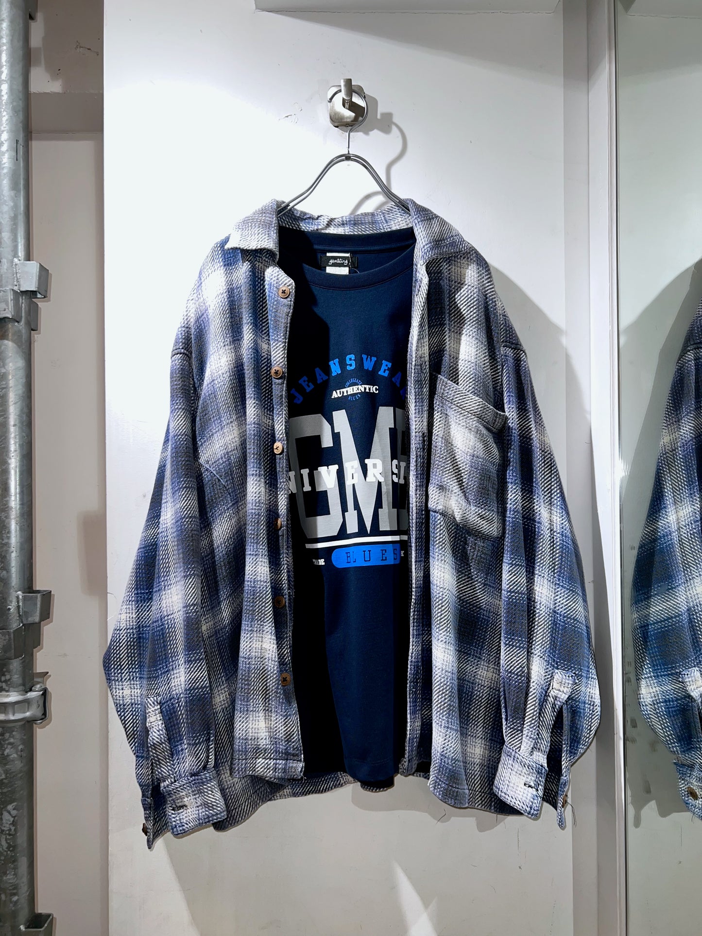 Old Boxy Plaid Shirt