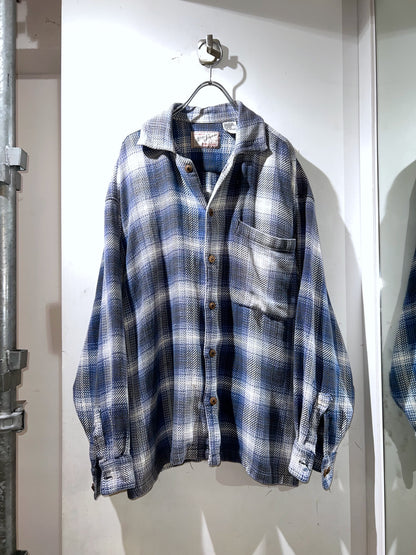 Old Boxy Plaid Shirt