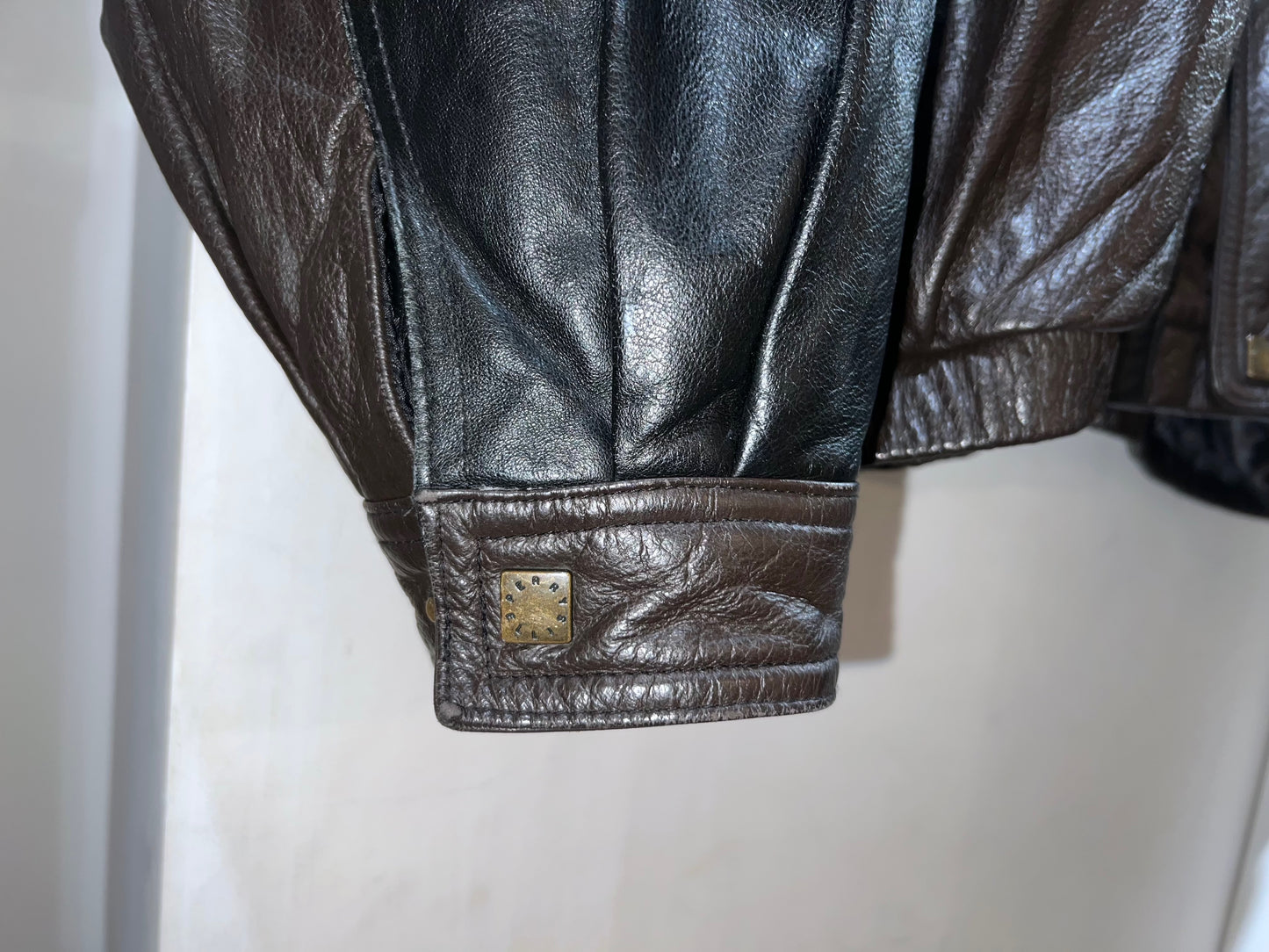 Perry Ellis AMERICA 90's Vintage Leather Bomber Jacket