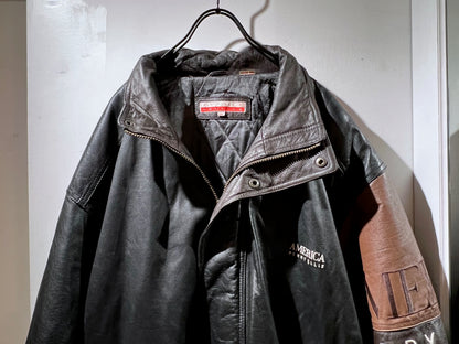 Perry Ellis AMERICA 90's Vintage Leather Bomber Jacket