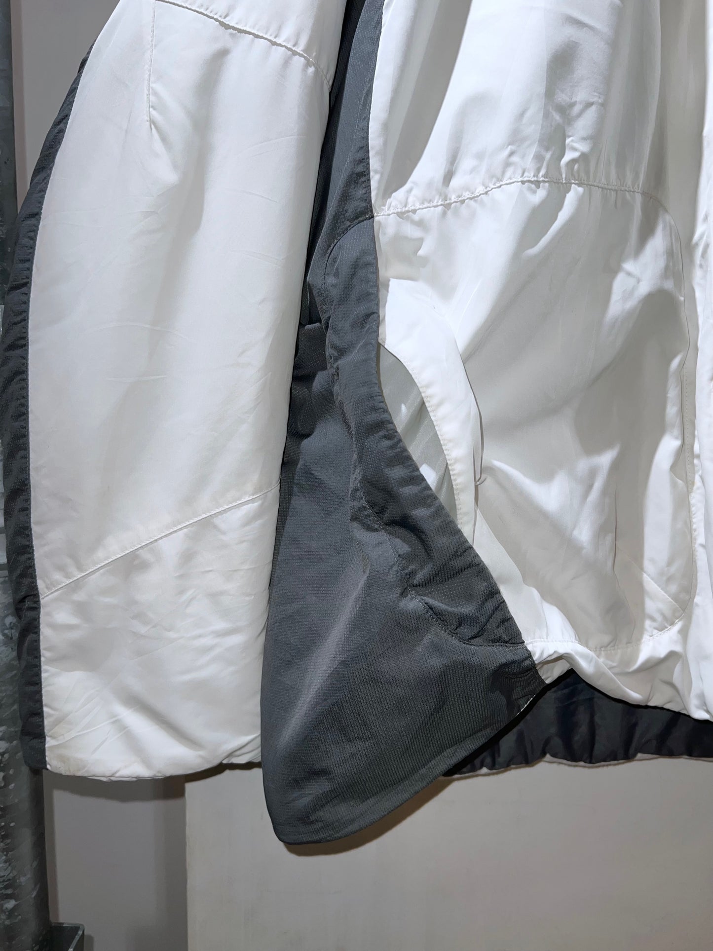 00s Nike White Grey Insulated Hooded Jacket