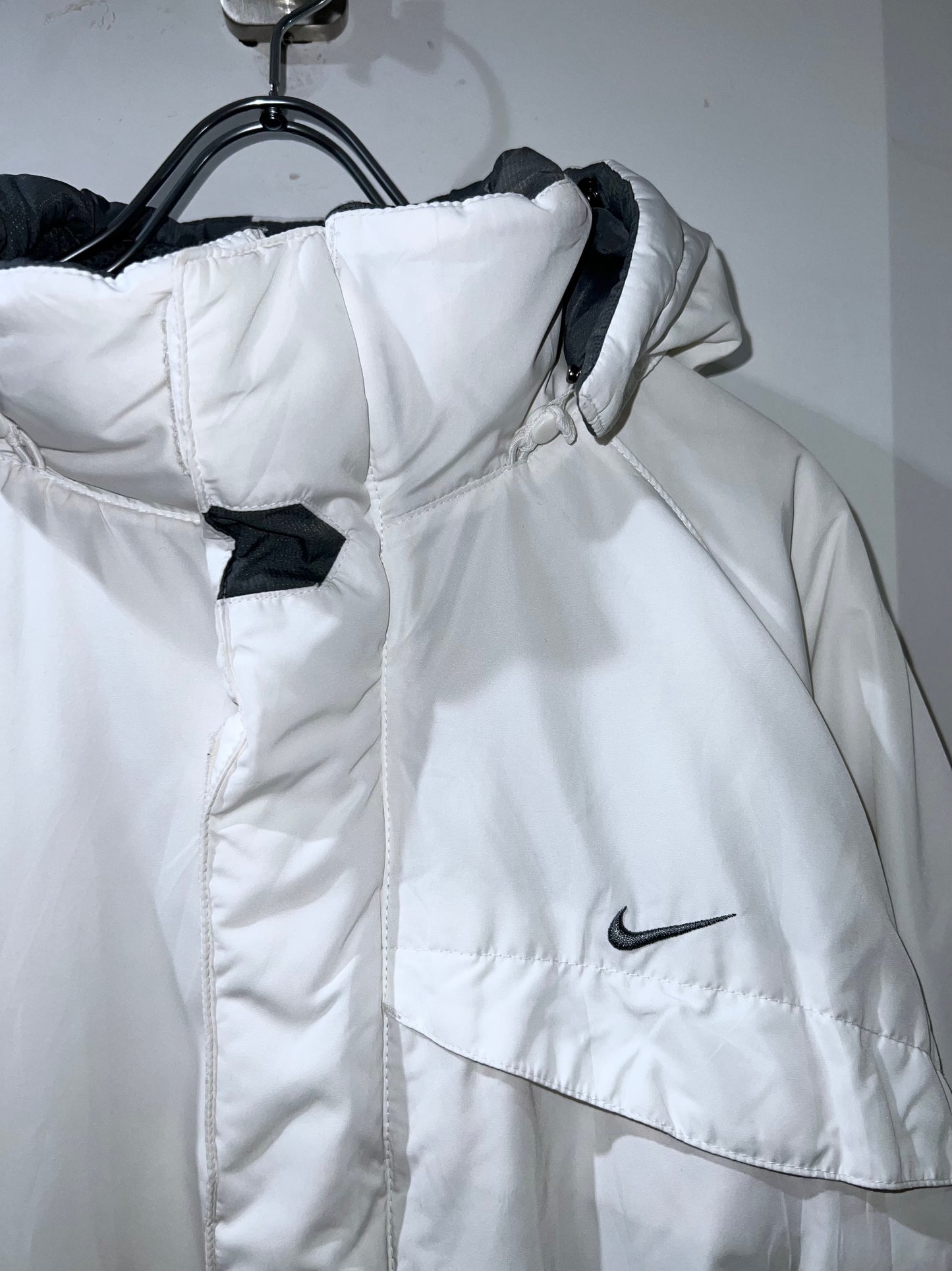 00s Nike White Grey Insulated Hooded Jacket