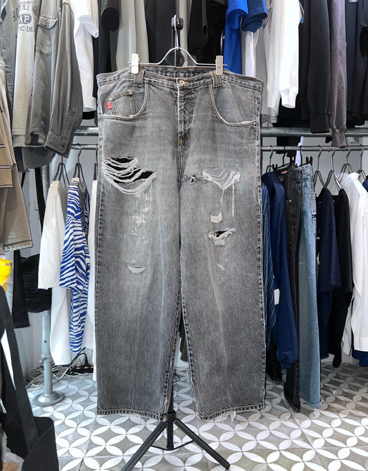 00s C'est Toi Loose Straight Distressed Denim Pants